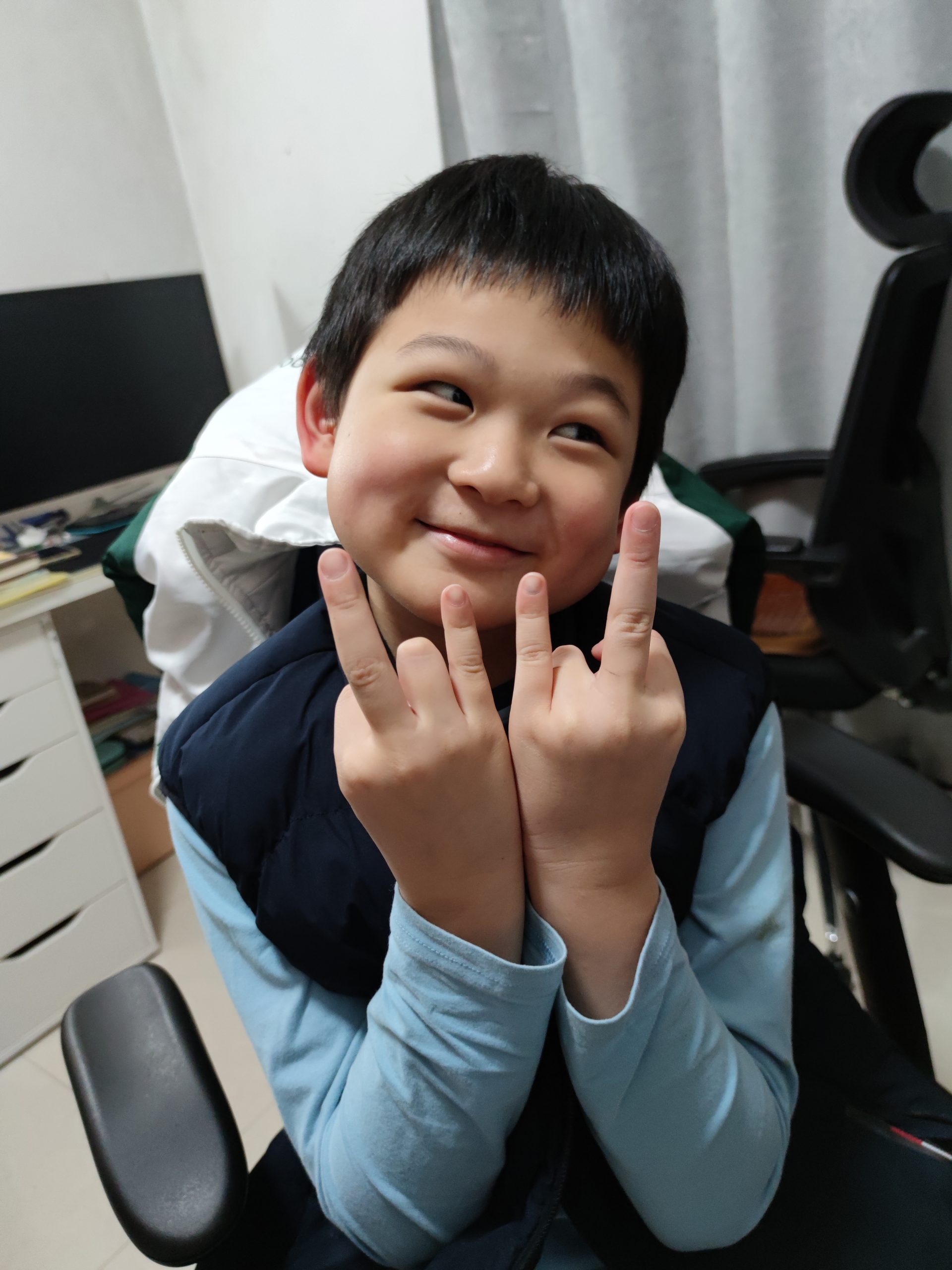 就是淘气