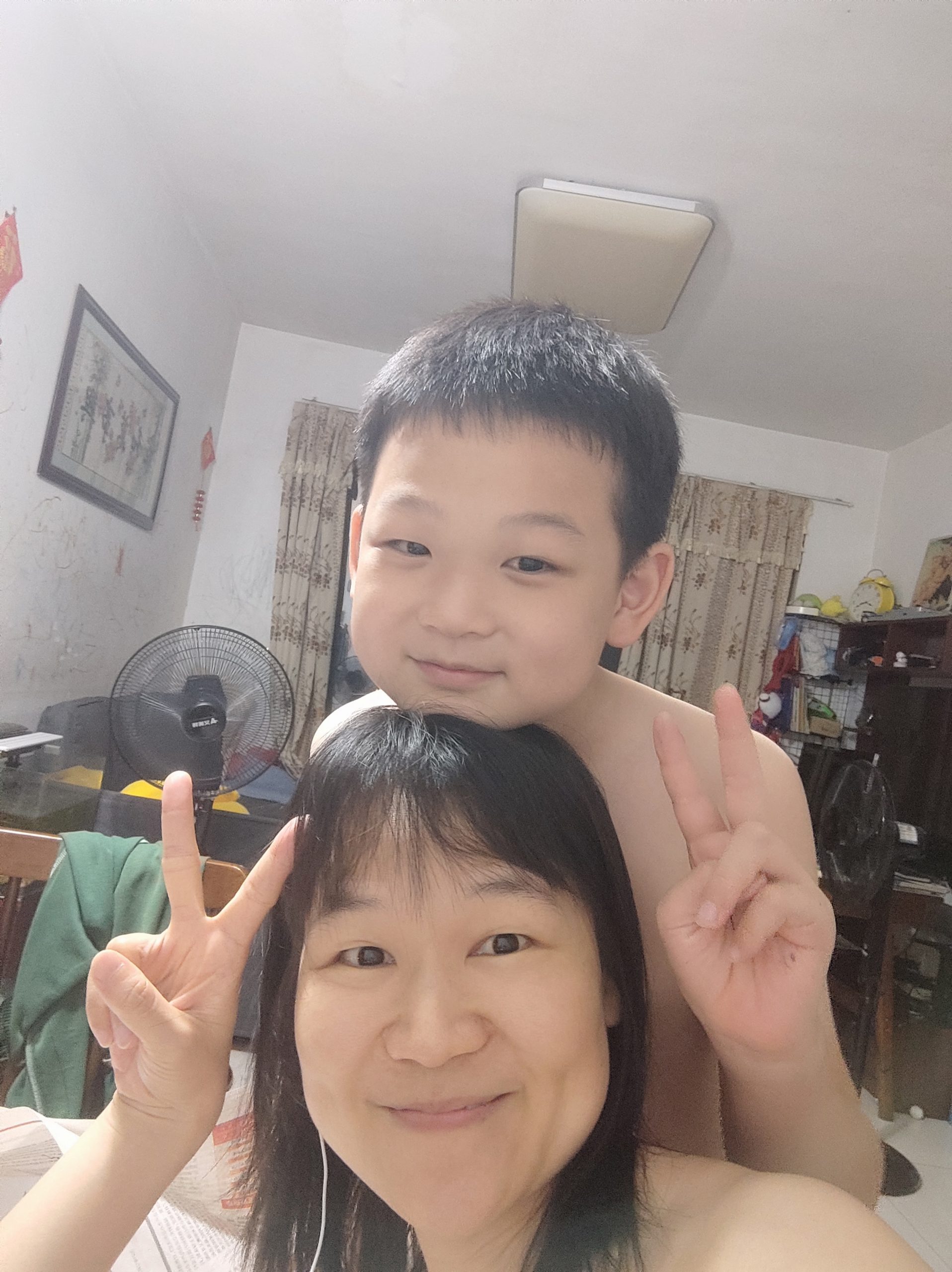 陪写作业，